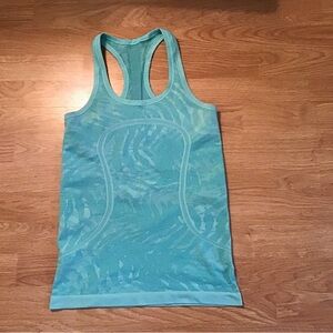 Lululemon Athletica Teal Patterned Racerback Tank Top